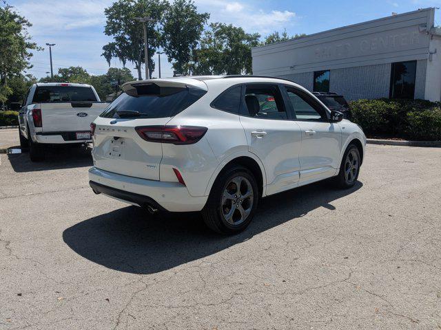 used 2023 Ford Escape car, priced at $20,924