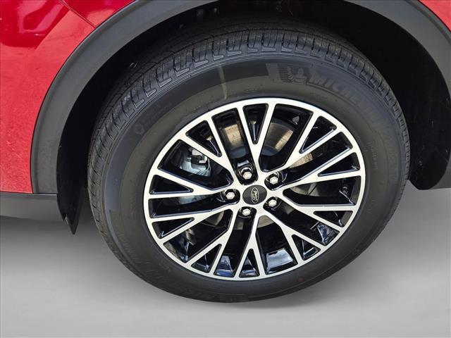 new 2025 Ford Escape PHEV car, priced at $27,972