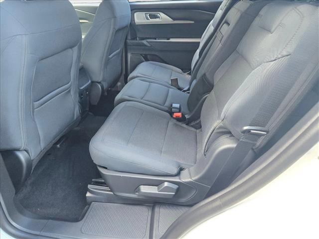 new 2025 Ford Explorer car, priced at $39,486