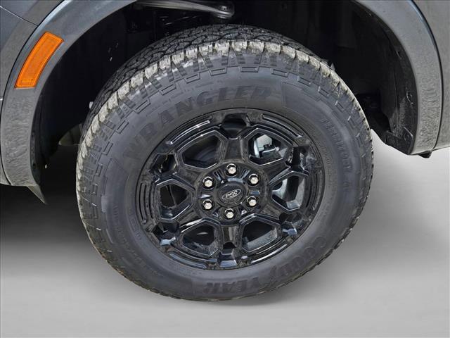 new 2025 Ford Ranger car, priced at $34,582