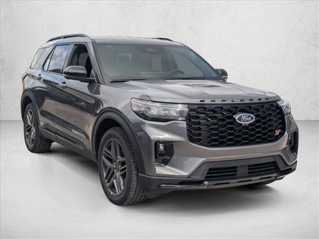 new 2025 Ford Explorer car, priced at $52,728