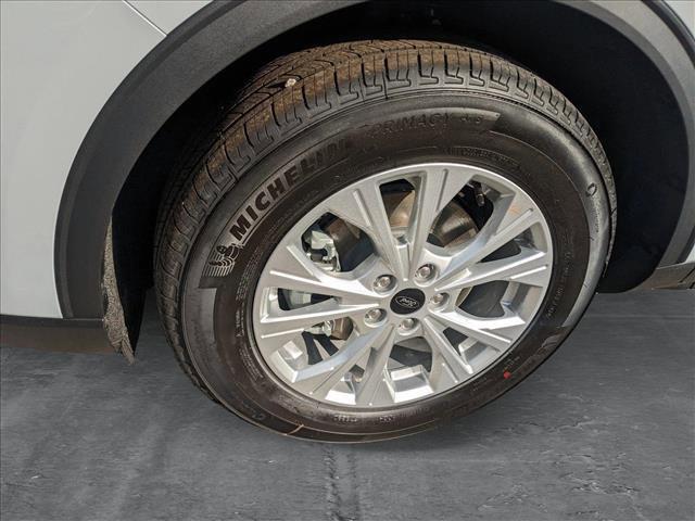 new 2025 Ford Escape car, priced at $29,789
