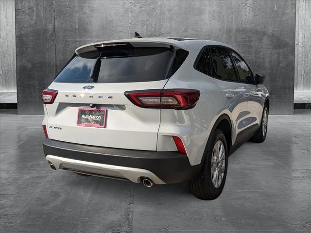 new 2025 Ford Escape car, priced at $29,789