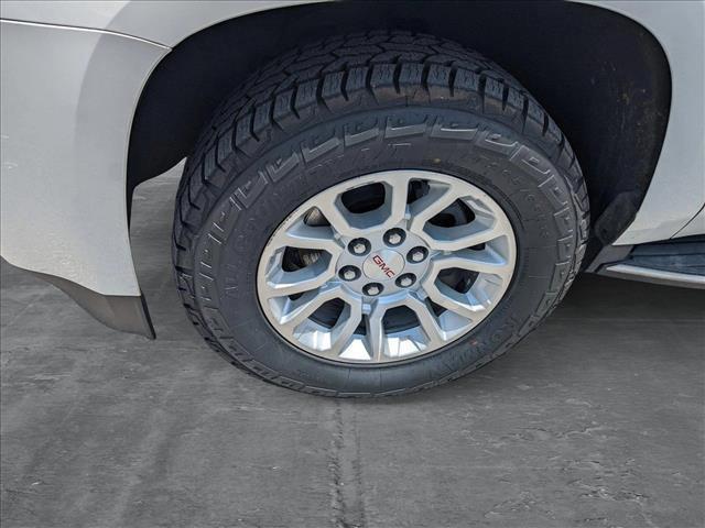 used 2019 GMC Yukon XL car, priced at $21,297