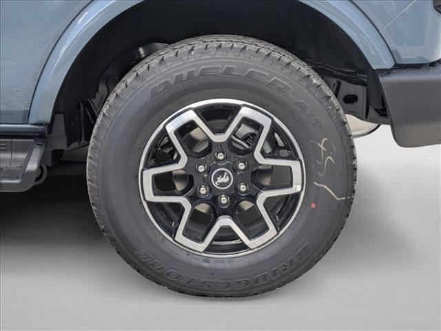 new 2025 Ford Bronco car, priced at $52,482