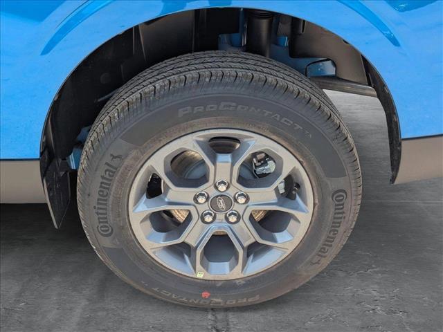 new 2025 Ford Maverick car, priced at $29,679