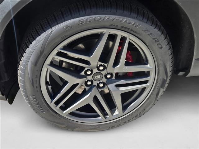 new 2025 Ford Explorer car, priced at $45,091