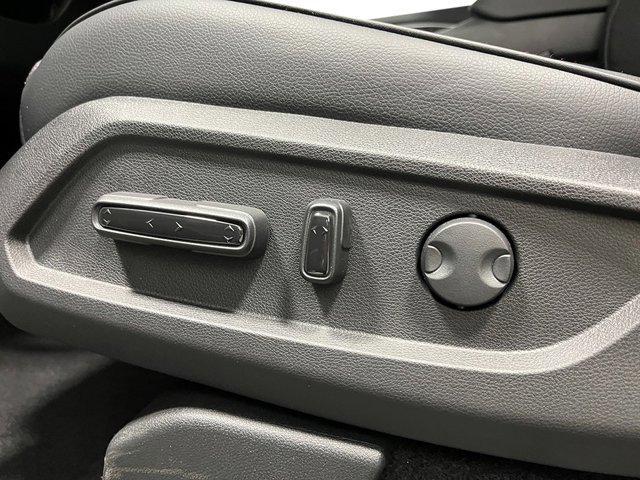 new 2025 Honda Pilot car, priced at $57,215