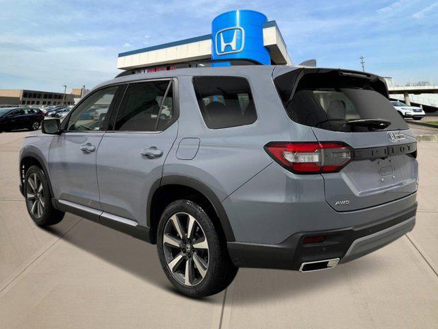 new 2025 Honda Pilot car, priced at $47,327