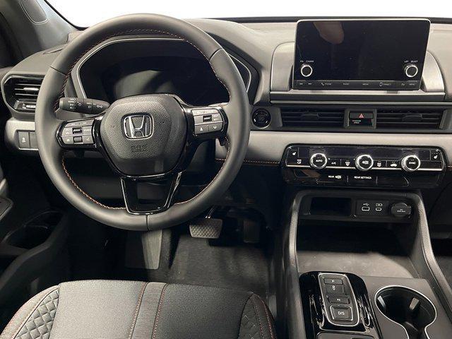 new 2025 Honda Pilot car, priced at $44,480