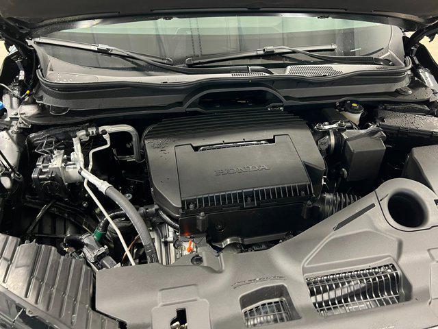 new 2025 Honda Pilot car, priced at $44,268