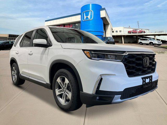 new 2025 Honda Pilot car, priced at $47,880