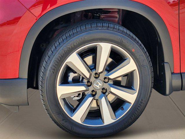 new 2025 Honda Pilot car, priced at $52,280