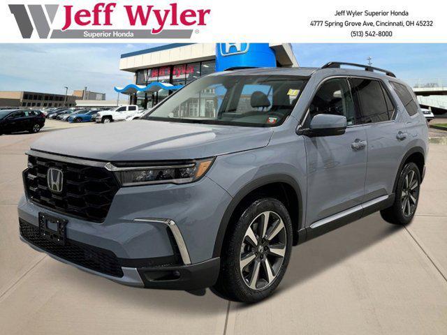 new 2025 Honda Pilot car, priced at $51,550
