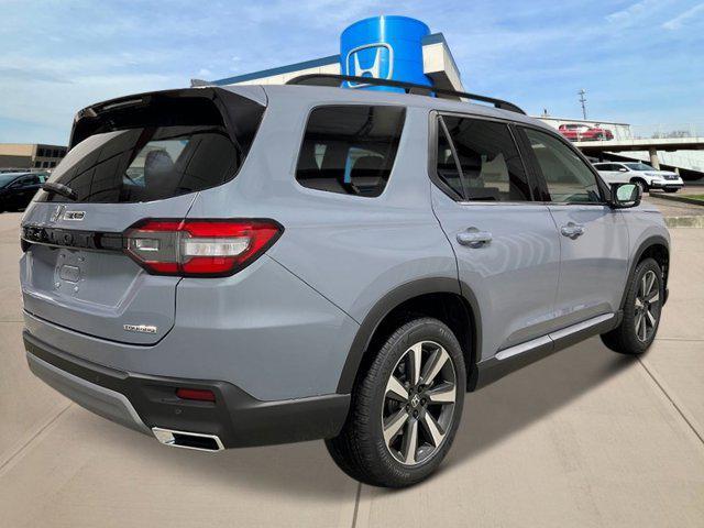 new 2025 Honda Pilot car, priced at $51,550