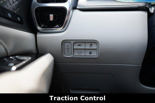 used 2022 Kia Sorento Plug-In Hybrid car, priced at $28,800