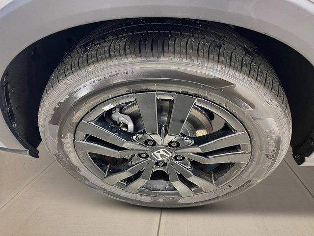 new 2026 Honda HR-V car, priced at $29,943