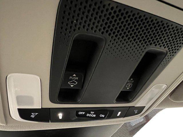 new 2025 Honda Pilot car, priced at $52,280