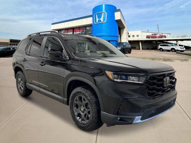 new 2025 Honda Pilot car, priced at $48,175