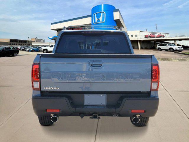 new 2025 Honda Ridgeline car, priced at $45,685