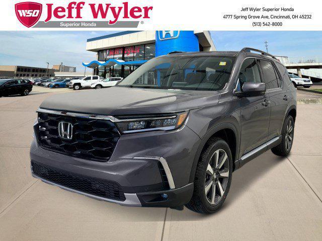 new 2025 Honda Pilot car, priced at $50,695