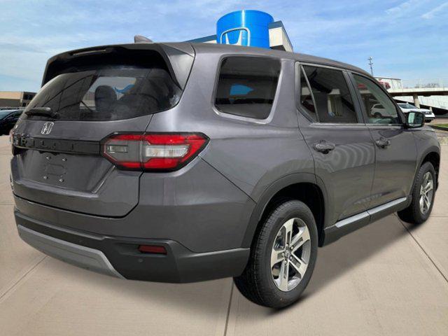 new 2025 Honda Pilot car, priced at $47,095