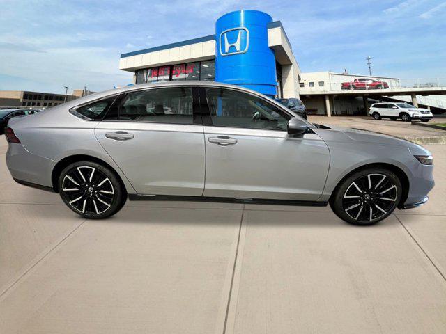 new 2025 Honda Accord Hybrid car, priced at $40,495