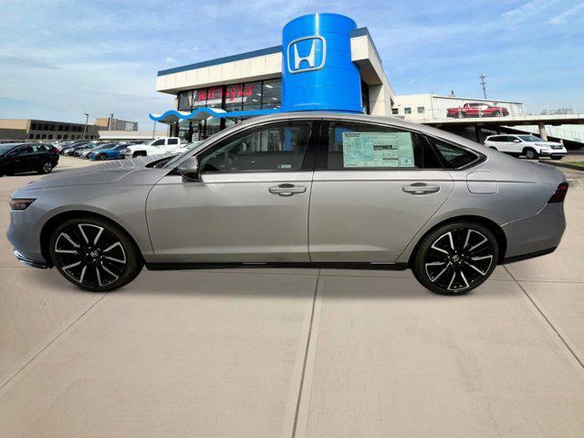 new 2025 Honda Accord Hybrid car, priced at $40,495