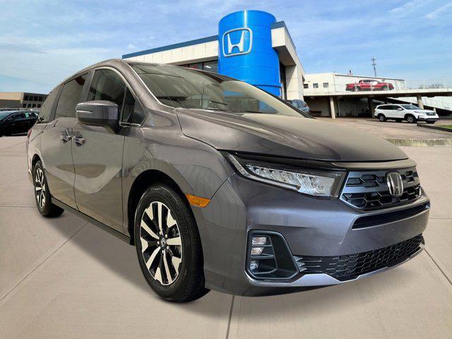 new 2026 Honda Odyssey car, priced at $44,290