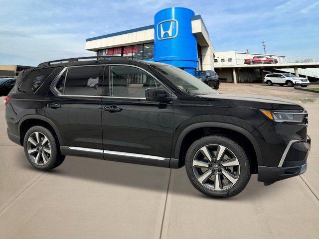 new 2025 Honda Pilot car, priced at $51,780
