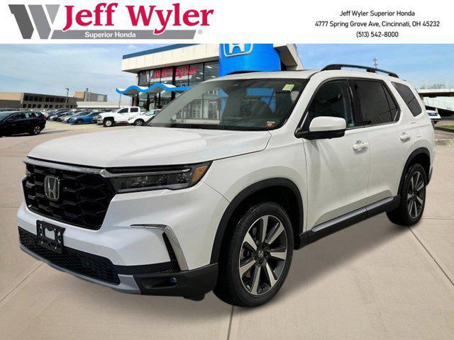 new 2025 Honda Pilot car, priced at $55,760