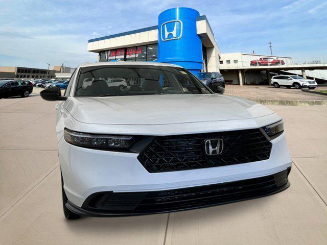 new 2025 Honda Accord Hybrid car, priced at $35,305