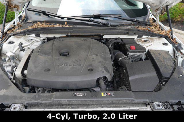 used 2020 Volvo V60 Cross Country car, priced at $25,680