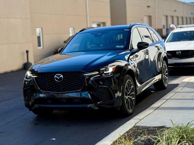 new 2025 Mazda CX-70 car, priced at $53,046