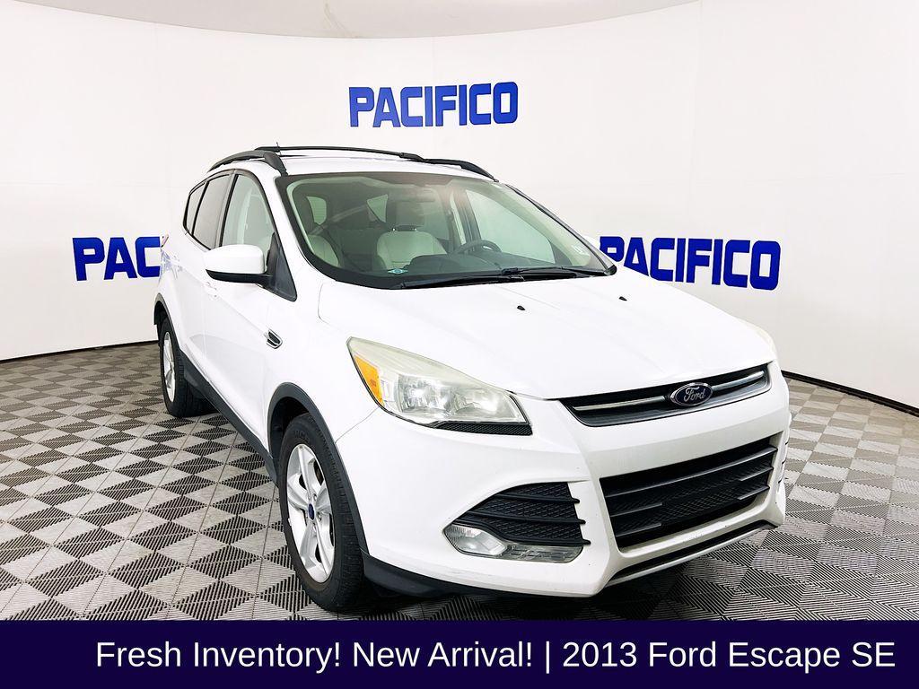used 2013 Ford Escape car, priced at $9,000
