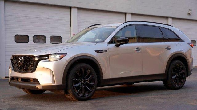 new 2025 Mazda CX-90 PHEV car, priced at $55,294