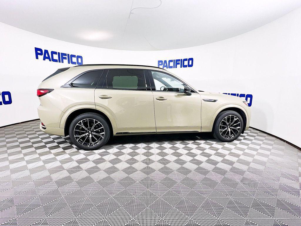 used 2025 Mazda CX-70 car, priced at $43,999