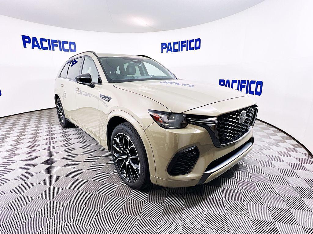 used 2025 Mazda CX-70 car, priced at $43,999