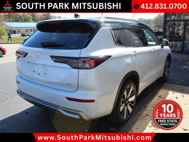 used 2025 Mitsubishi Outlander car, priced at $35,993