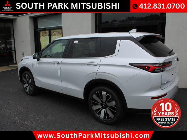 new 2025 Mitsubishi Outlander car, priced at $33,645