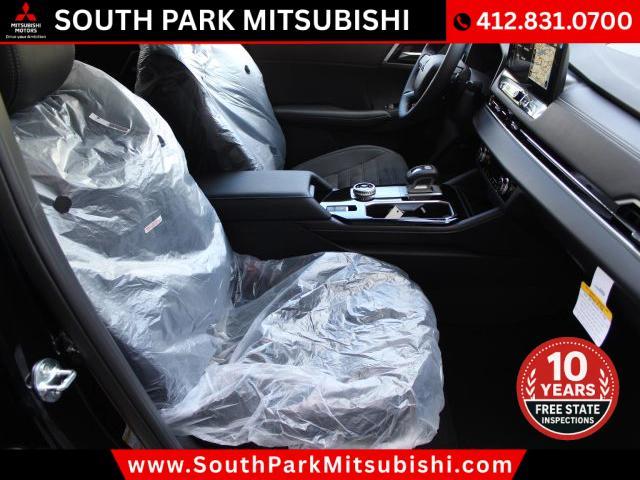 new 2025 Mitsubishi Outlander car, priced at $33,960