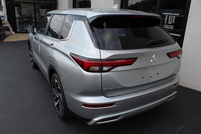 new 2024 Mitsubishi Outlander car, priced at $29,420