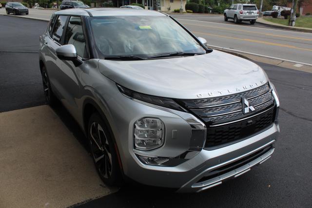 new 2024 Mitsubishi Outlander car, priced at $29,420