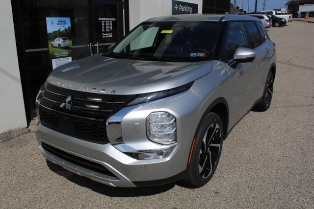 new 2024 Mitsubishi Outlander car, priced at $33,815