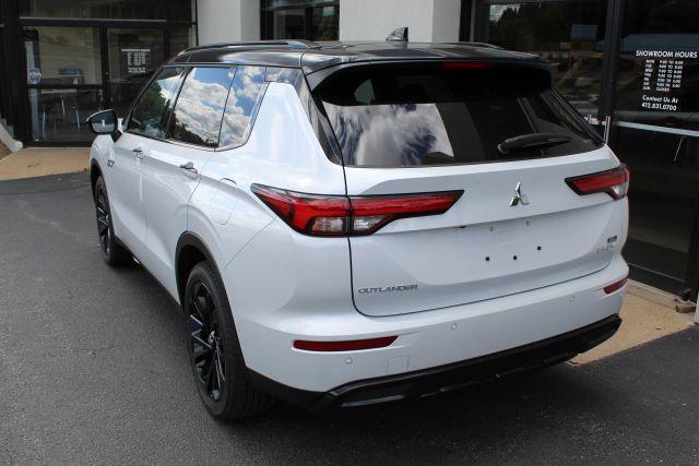 new 2025 Mitsubishi Outlander PHEV car, priced at $41,825