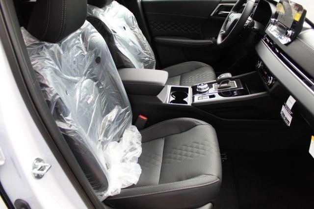 new 2025 Mitsubishi Outlander PHEV car, priced at $41,825