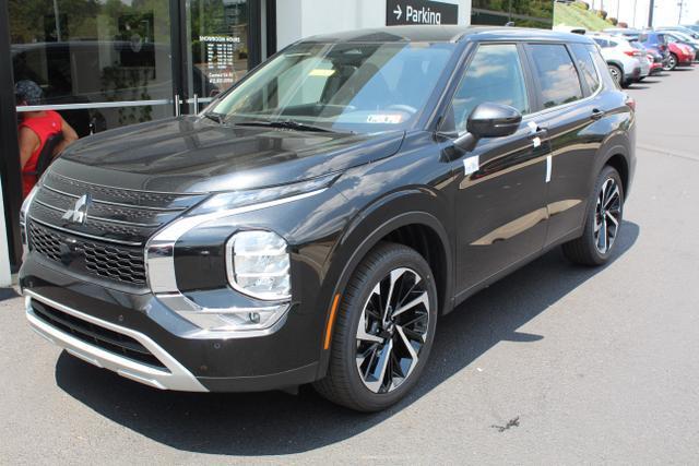 new 2024 Mitsubishi Outlander car, priced at $30,525