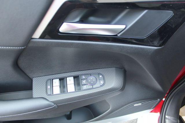 new 2025 Mitsubishi Outlander car, priced at $37,105