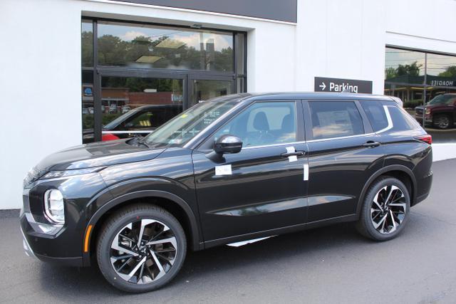 new 2024 Mitsubishi Outlander car, priced at $29,420