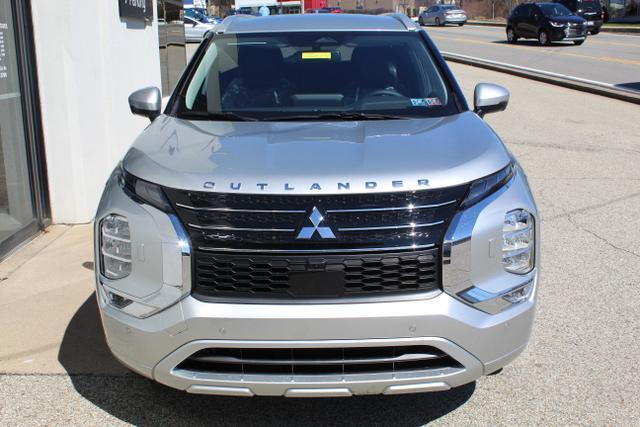 new 2024 Mitsubishi Outlander car, priced at $33,240